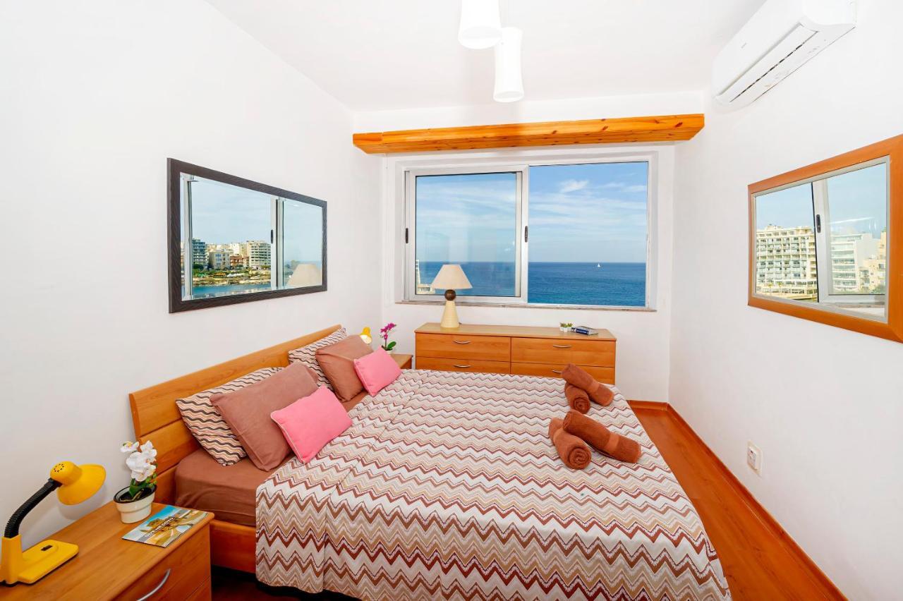 Spinola Bay Top Floor Seafront 3 Bedroom Apartment With Panoramic Sea Views - By Getawaysmalta San Ġiljan Exterior foto