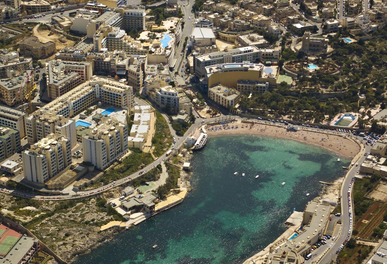 Spinola Bay Top Floor Seafront 3 Bedroom Apartment With Panoramic Sea Views - By Getawaysmalta San Ġiljan Exterior foto